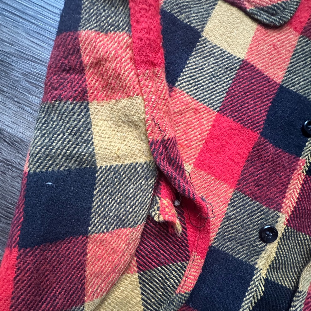 Vintage Plaid Flannel Shirt - Picture 3 of 4
